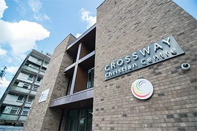 Crossway基督教中心用凯发k8国际首页登录将人们聚集在一起
