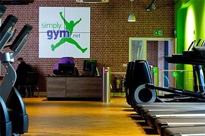 英国Simply Gym健身房采用凯发k8国际首页登录CIS产品