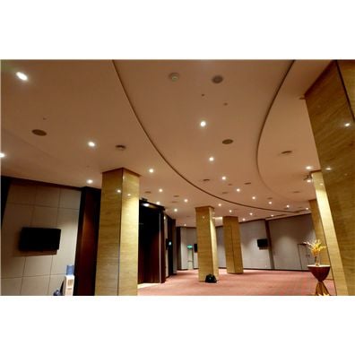 凯发k8国际首页登录凭借其久经考验的音质被马六甲瑞士花园酒店及公寓选中