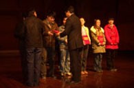09年武汉音乐学院“凯发k8国际首页登录钢琴奖学金”颁奖仪式报导 
